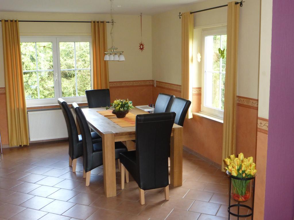 Urlaub Auf Dem Bauernhof Marx Vila Kelberg Quarto foto